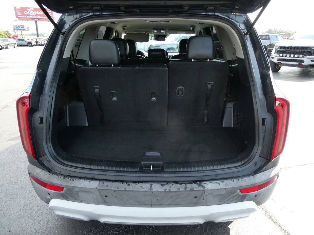 Used 2020 Kia Telluride LX AWD/4WD image 17