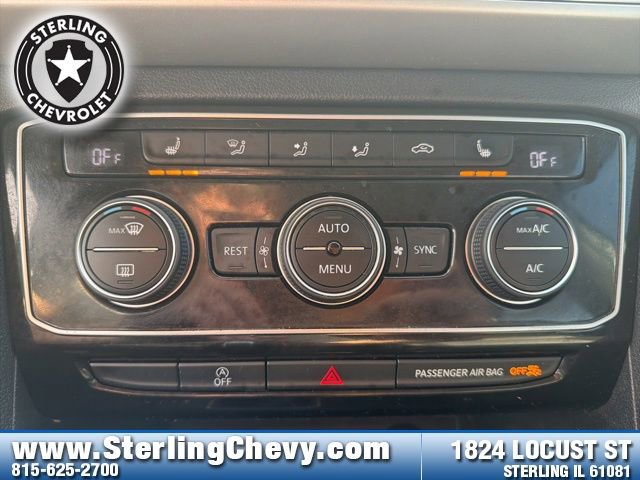 Used 2018 Volkswagen Atlas SEL AWD/4WD image 18