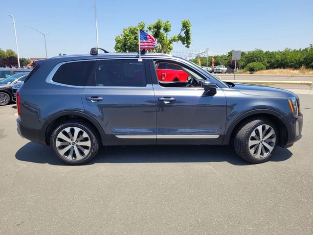 Used 2021 Kia Telluride EX w/ EX Premium Package AWD/4WD image 3