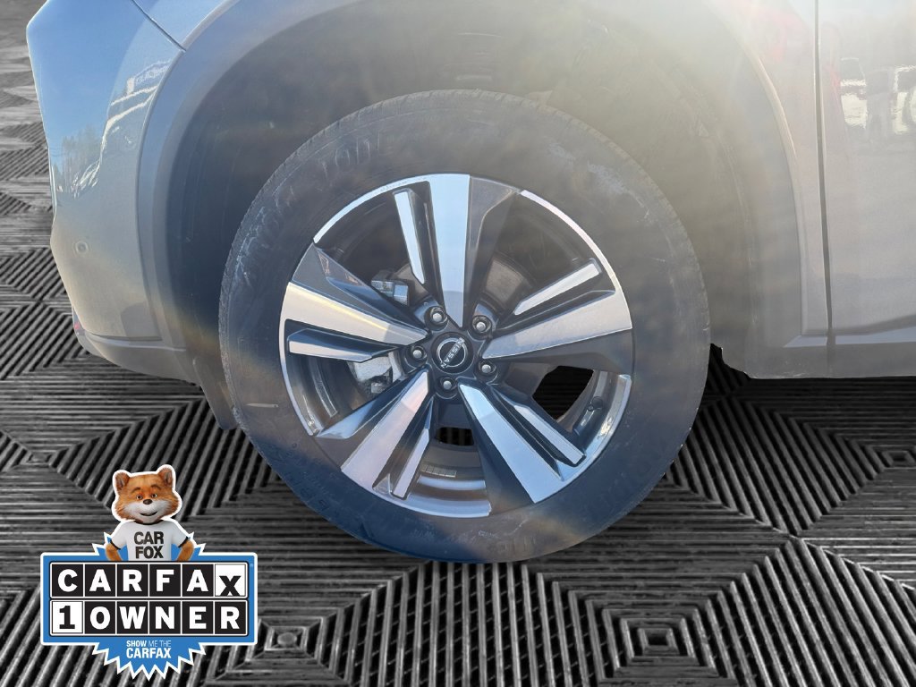 Used 2026 Nissan Rogue SL AWD/4WD image 17
