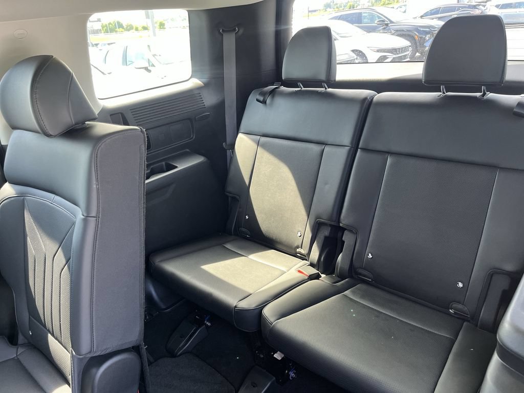 Used 2024 Hyundai Santa Fe SEL FWD image 28
