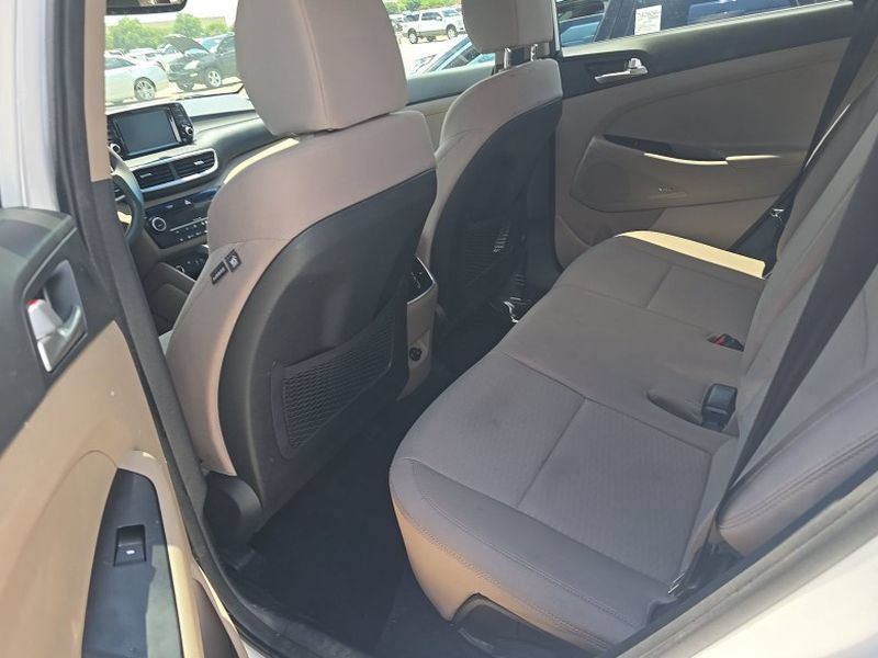 Used 2019 Hyundai Tucson Sport FWD image 12