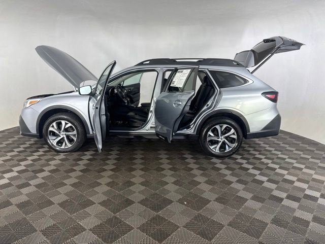 Used 2022 Subaru Outback Limited AWD/4WD image 9