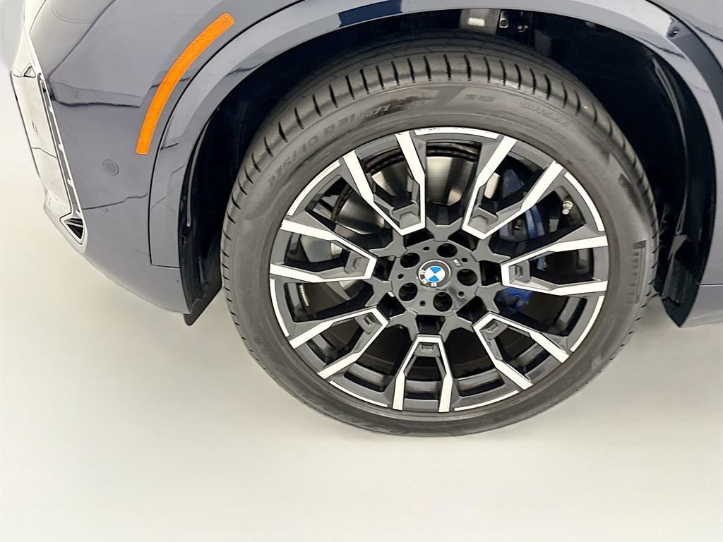 Used 2026 BMW X5 sDrive40i w/ M Sport Package RWD image 29
