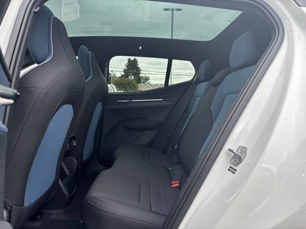 New 2026 Volvo EX30 Ultra w/ Protection Package Premier AWD/4WD image 16