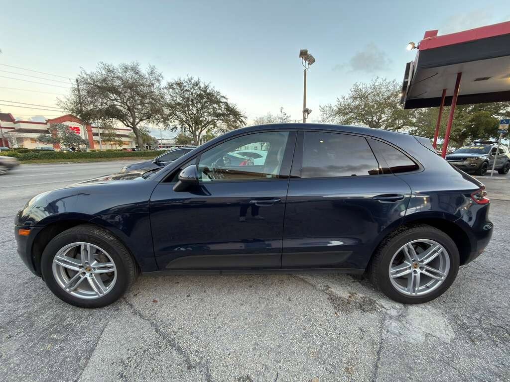 Used 2018 Porsche Macan image 2