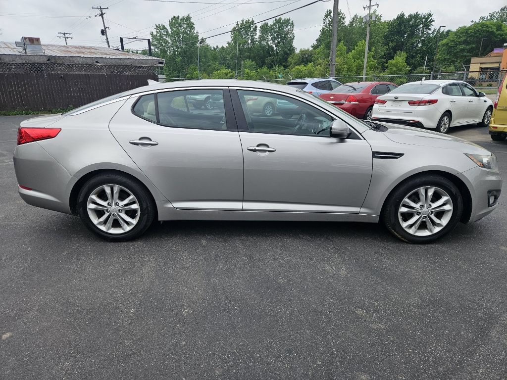 Used 2012 Kia Optima EX FWD image 5