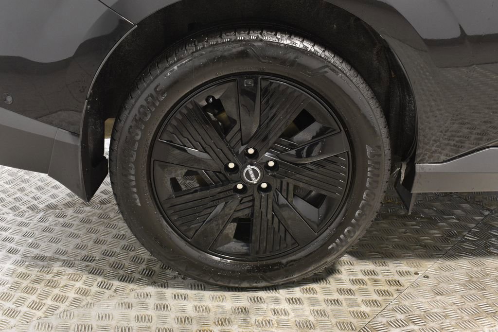 Used 2025 Nissan Murano SV image 37