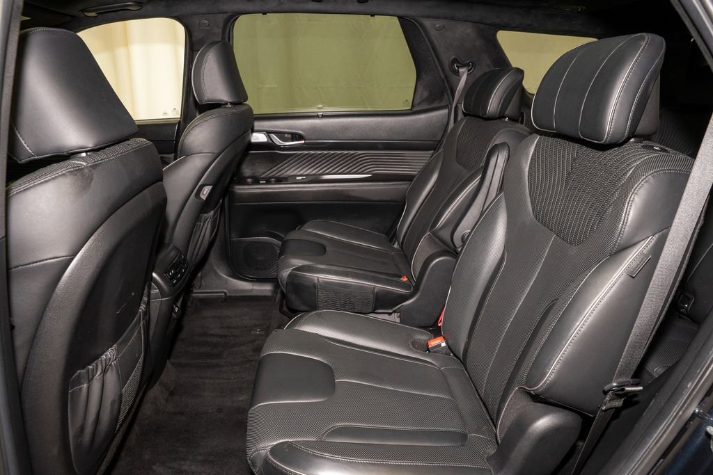Used 2024 Hyundai Palisade Calligraphy image 8