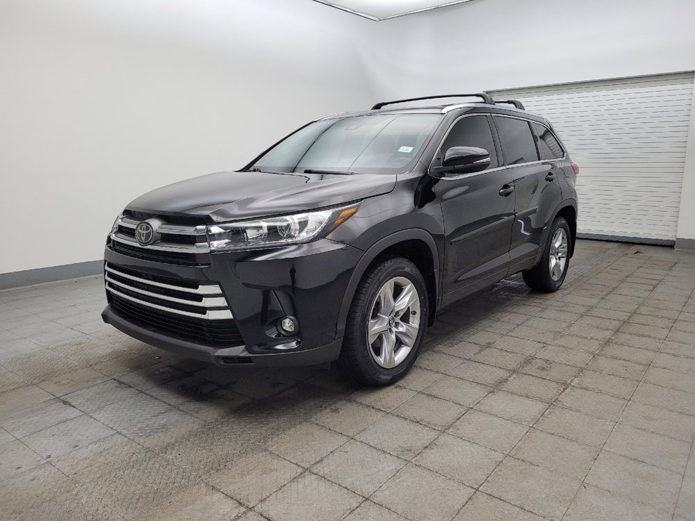 Used 2019 Toyota Highlander Limited image 2