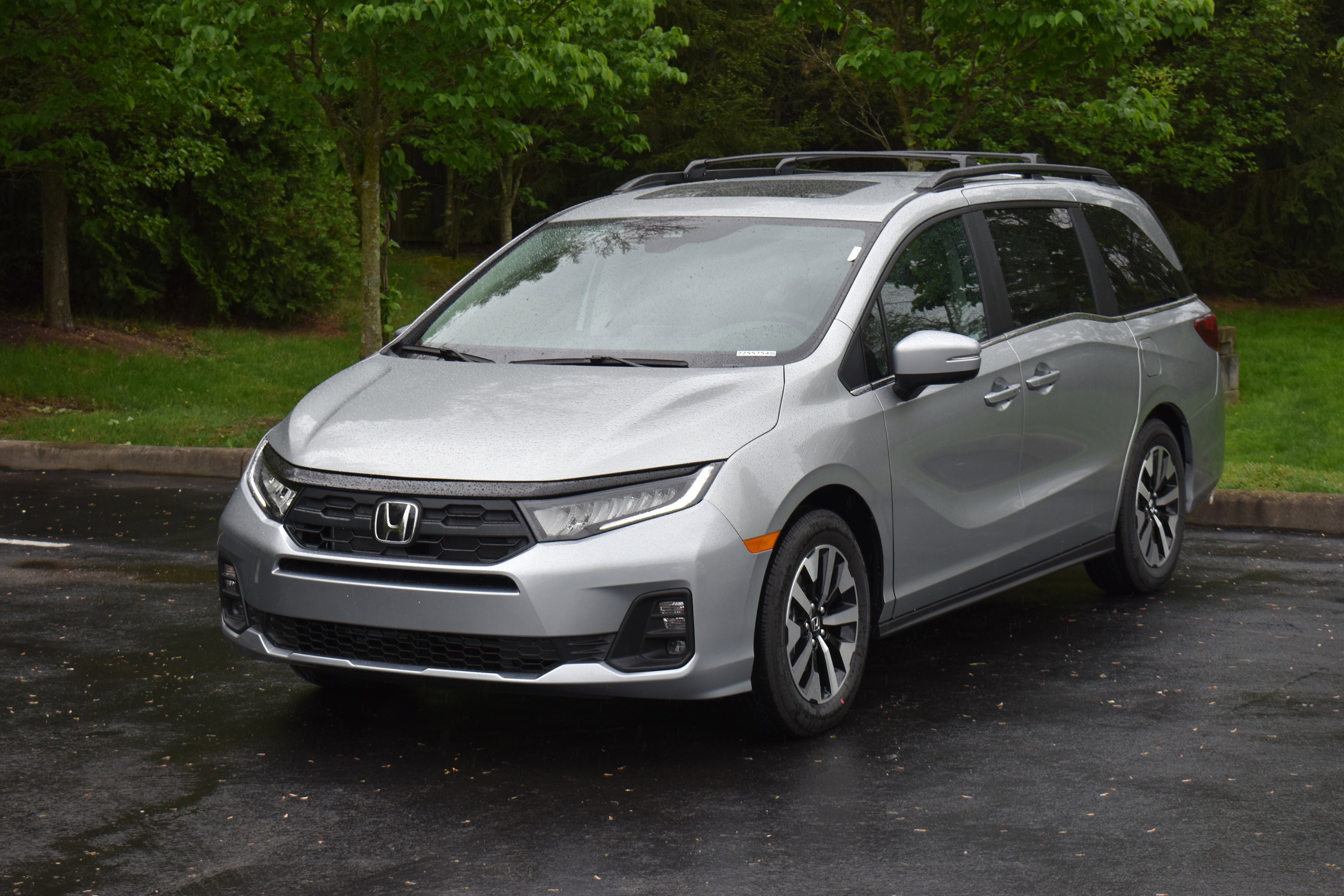 New 2026 Honda Odyssey EX-L image 3