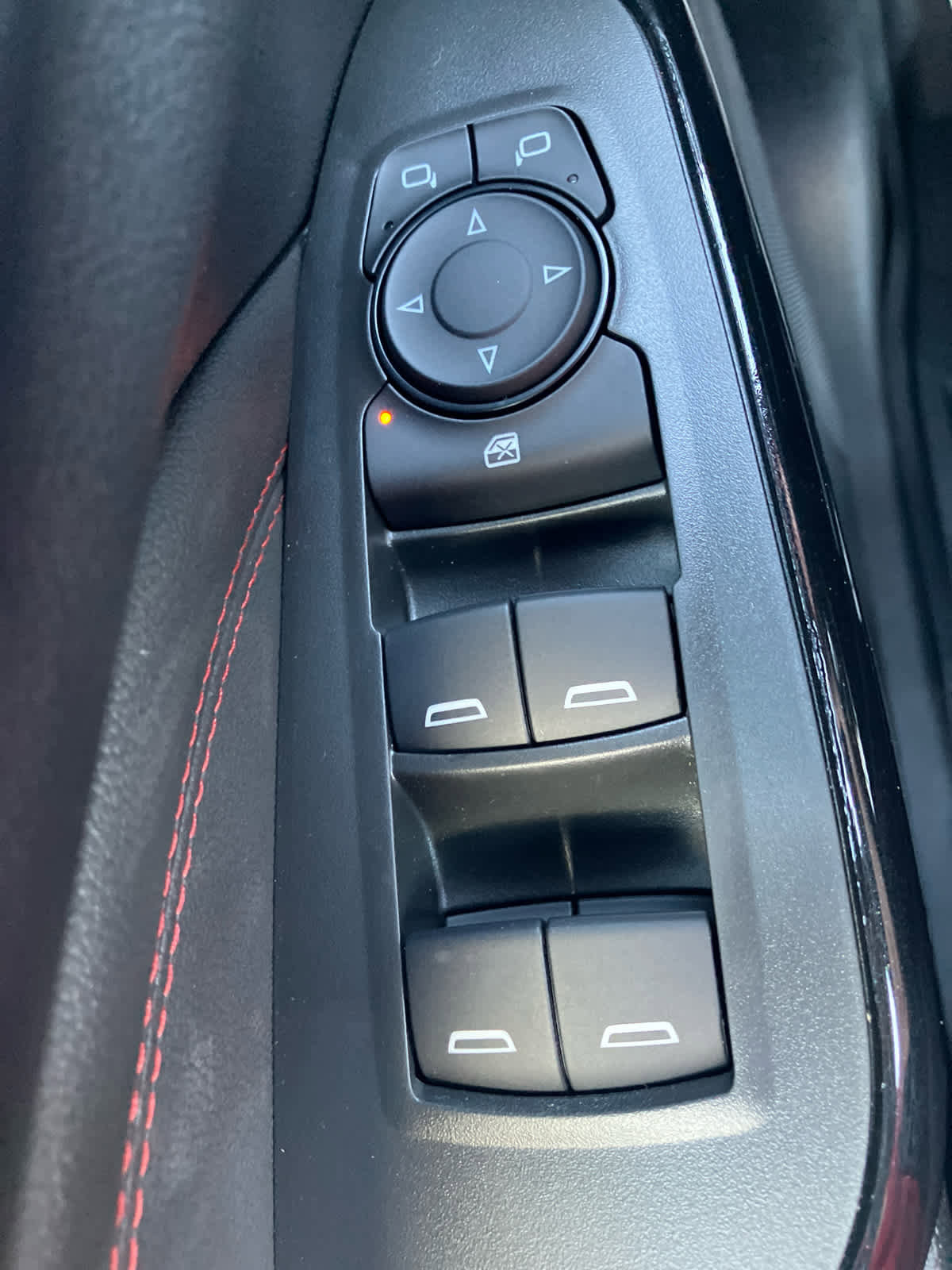 New 2026 Chevrolet Trax RS w/ Driver Confidence Package FWD image 13