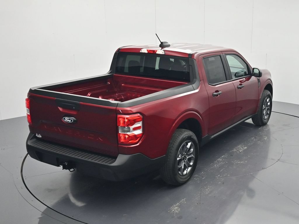 New 2026 Ford Maverick XLT FWD image 32