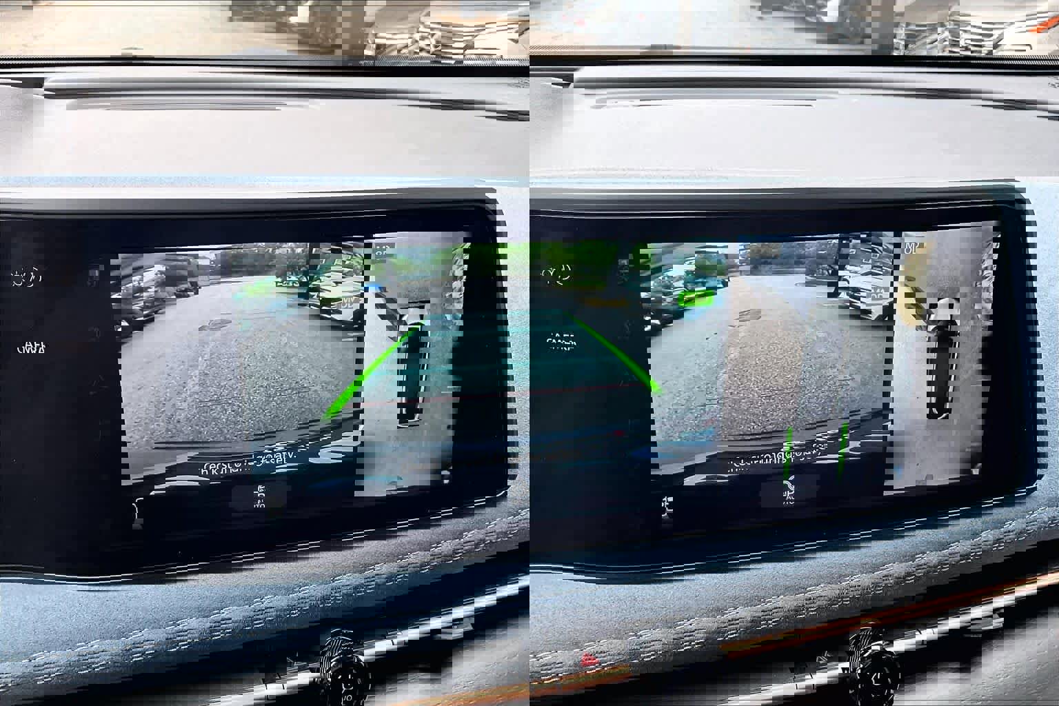 Used 2025 Nissan Ariya Platinum image 26