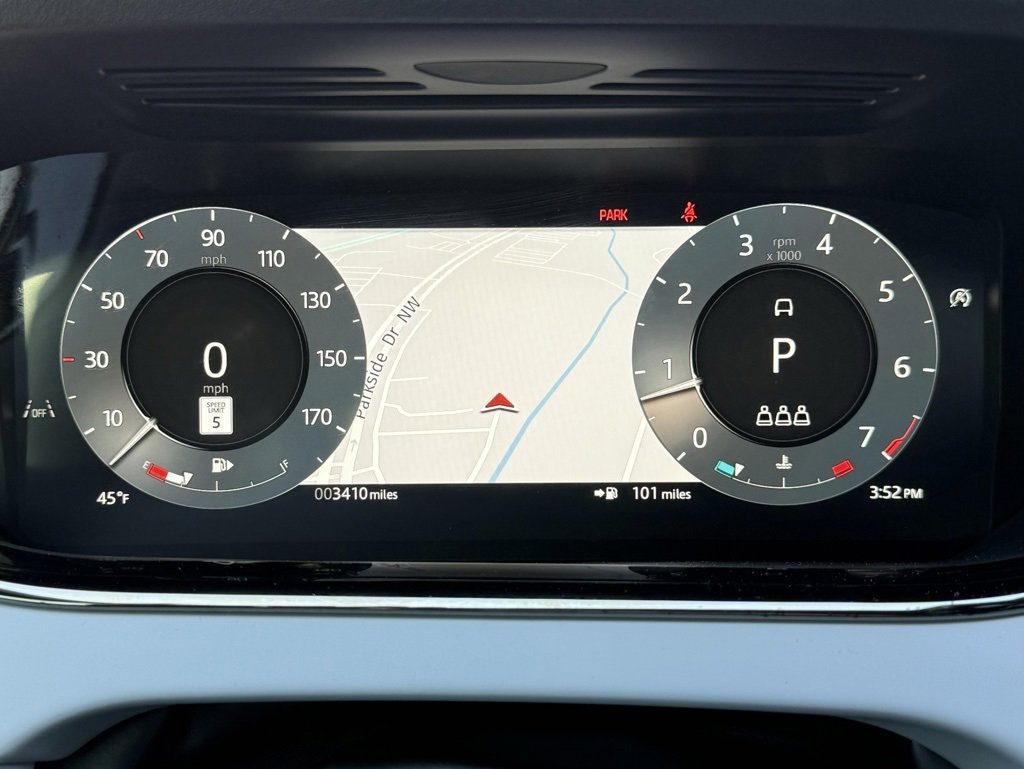 Certified 2026 Land Rover Range Rover Evoque Dynamic SE image 30