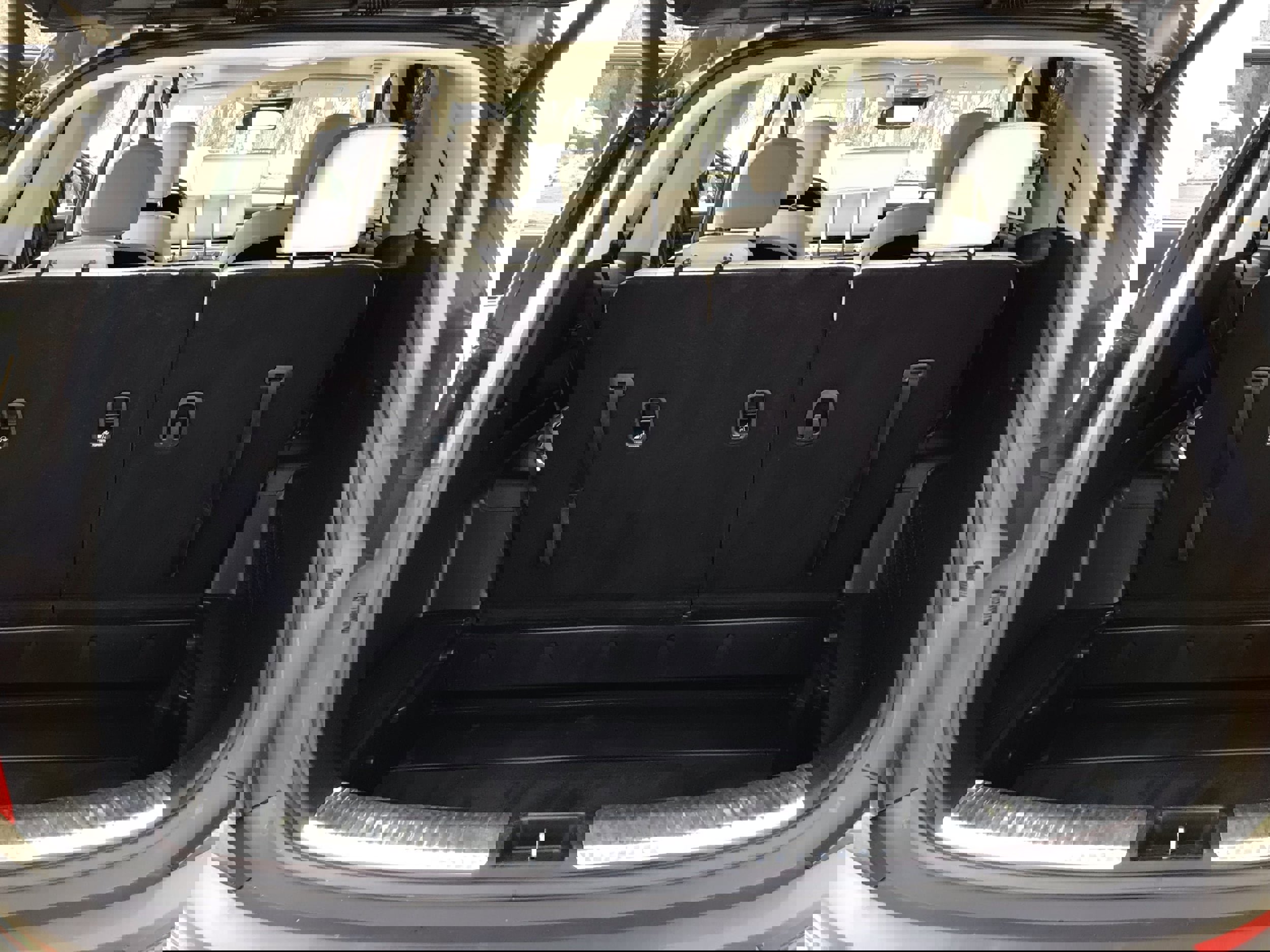 Used 2020 Kia Telluride SX w/ Towing Package image 14