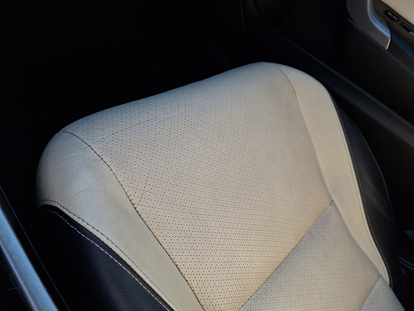 Certified 2017 Honda Accord EX-L image 26