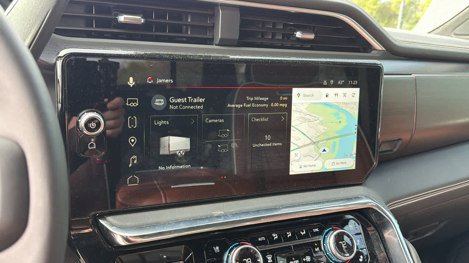 Used 2025 GMC Sierra 3500 Denali Ultimate image 14