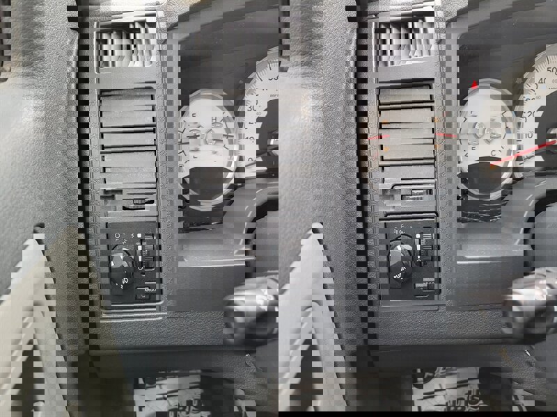 Used 2007 Dodge Dakota SLT w/ Trailer Tow Group image 19