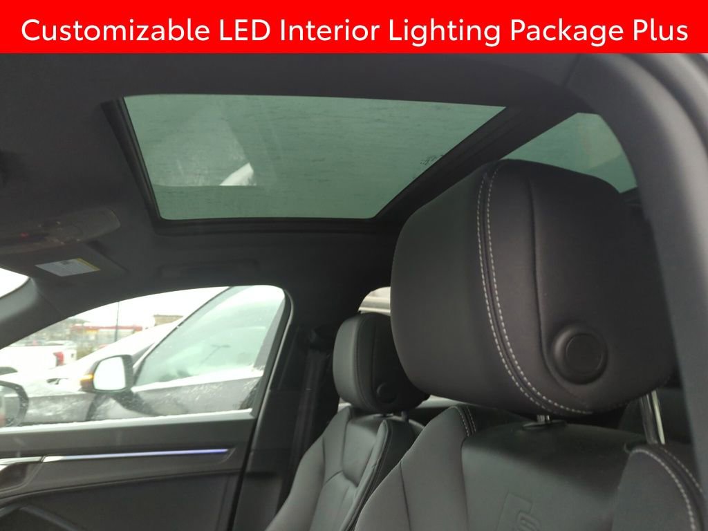 Used 2022 Audi Q3 2.0T Premium Plus w/ Premium Plus Package image 7