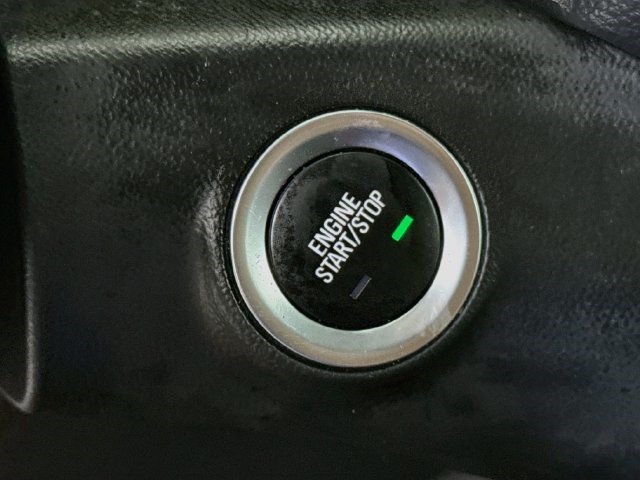 Used 2022 GMC Terrain SLE w/ Driver Convenience Package FWD image 20