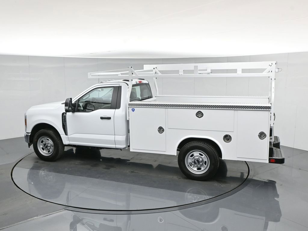 New 2026 Ford F350 XL w/ XL Chrome Package RWD image 51