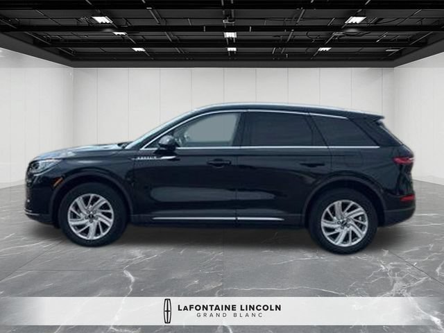 Used 2023 Lincoln Corsair FWD image 3