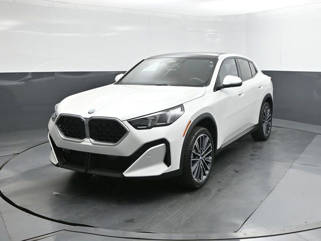 New 2026 BMW X2 xDrive28i w/ Convenience Package image 30