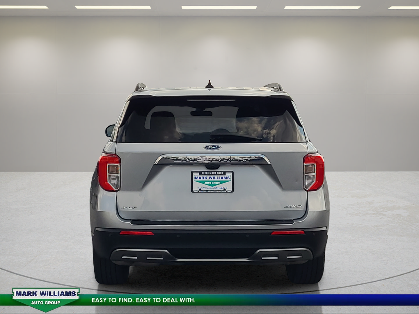 Certified 2023 Ford Explorer XLT w/ Equipment Group 202A AWD/4WD image 5