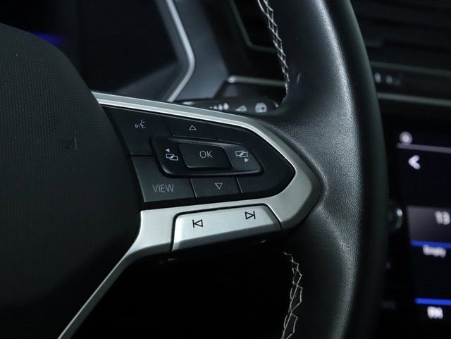 Used 2024 Volkswagen Tiguan SE FWD image 25