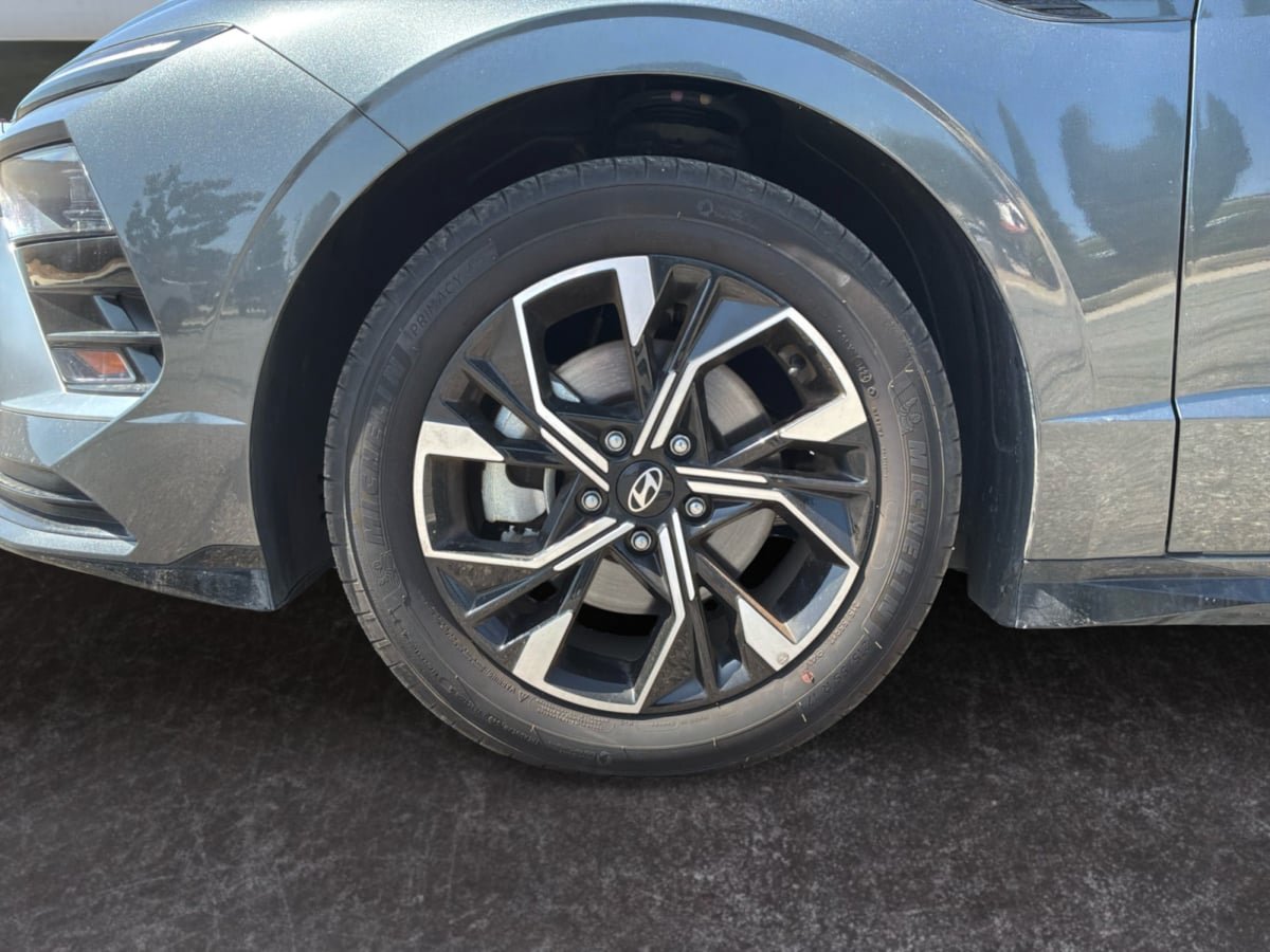 Used 2024 Hyundai Sonata SEL FWD image 9