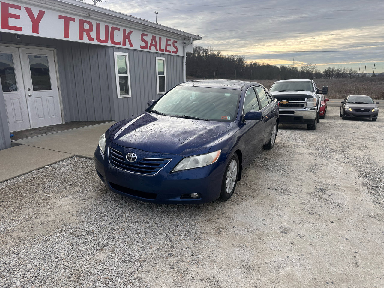 Used 2009 Toyota Camry XLE FWD image 3