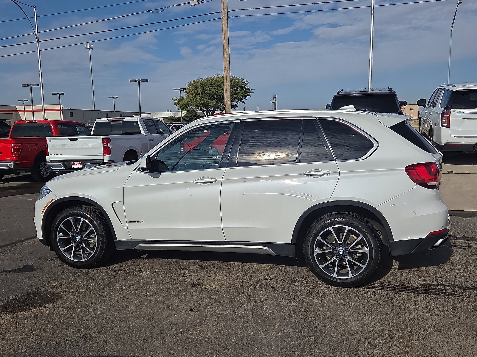 Used 2018 BMW X5 sDrive35i w/ M Sport Package image 2