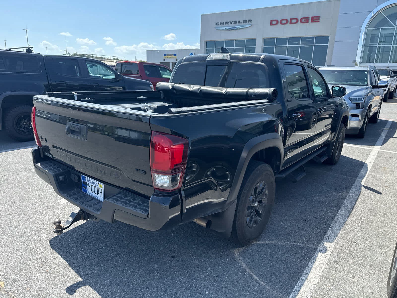 Used 2021 Toyota Tacoma SR5 w/ Trail Edition AWD/4WD image 3