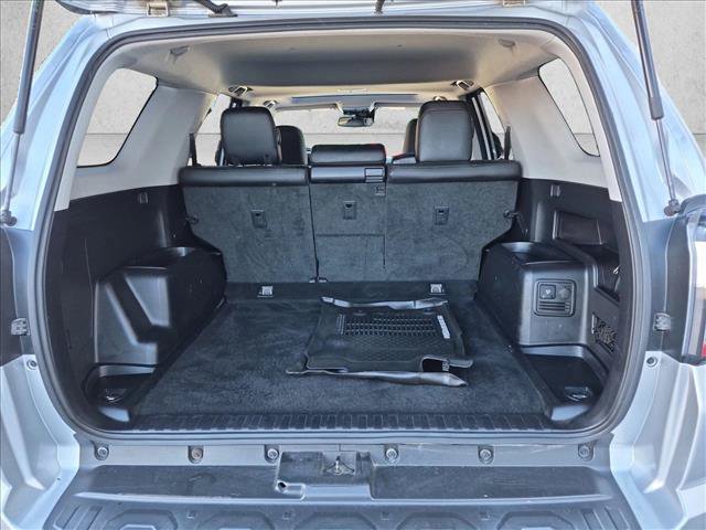Certified 2021 Toyota 4Runner Venture w/ Moonroof Package AWD/4WD image 6