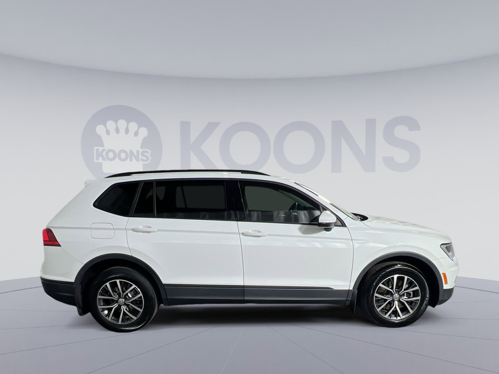 Used 2021 Volkswagen Tiguan S image 8
