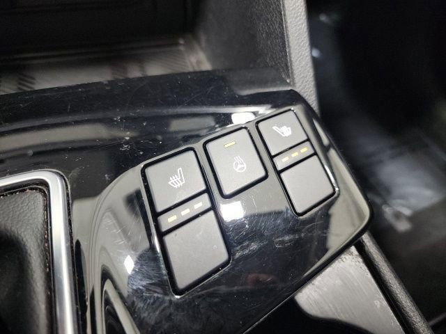 Used 2023 Kia Sportage EX image 8