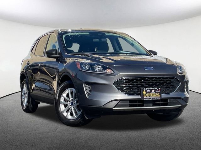 Certified 2022 Ford Escape SE w/ Convenience Package image 3