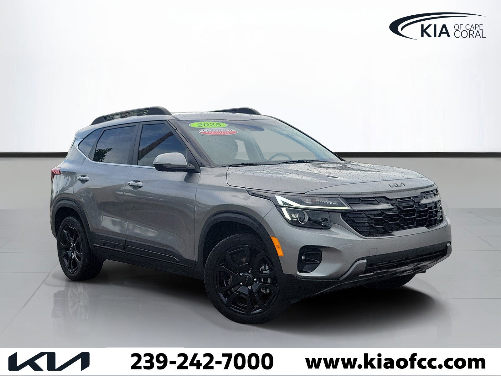 Certified 2025 Kia Seltos X-Line AWD/4WD image 1