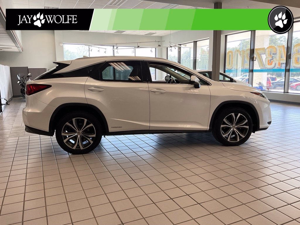 Used 2016 Lexus RX 450h AWD w/ Cold Weather Package image 6