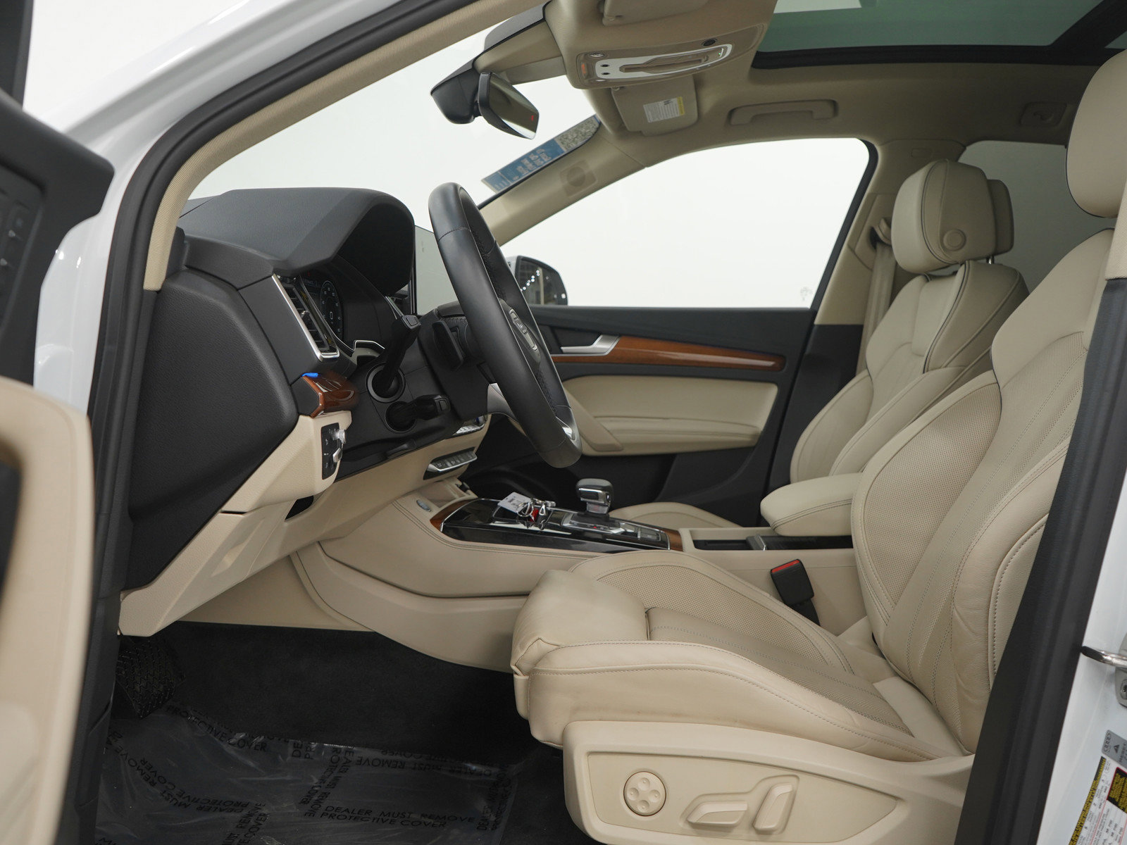 Used 2023 Audi Q5 e Prestige w/ Prestige Package image 20