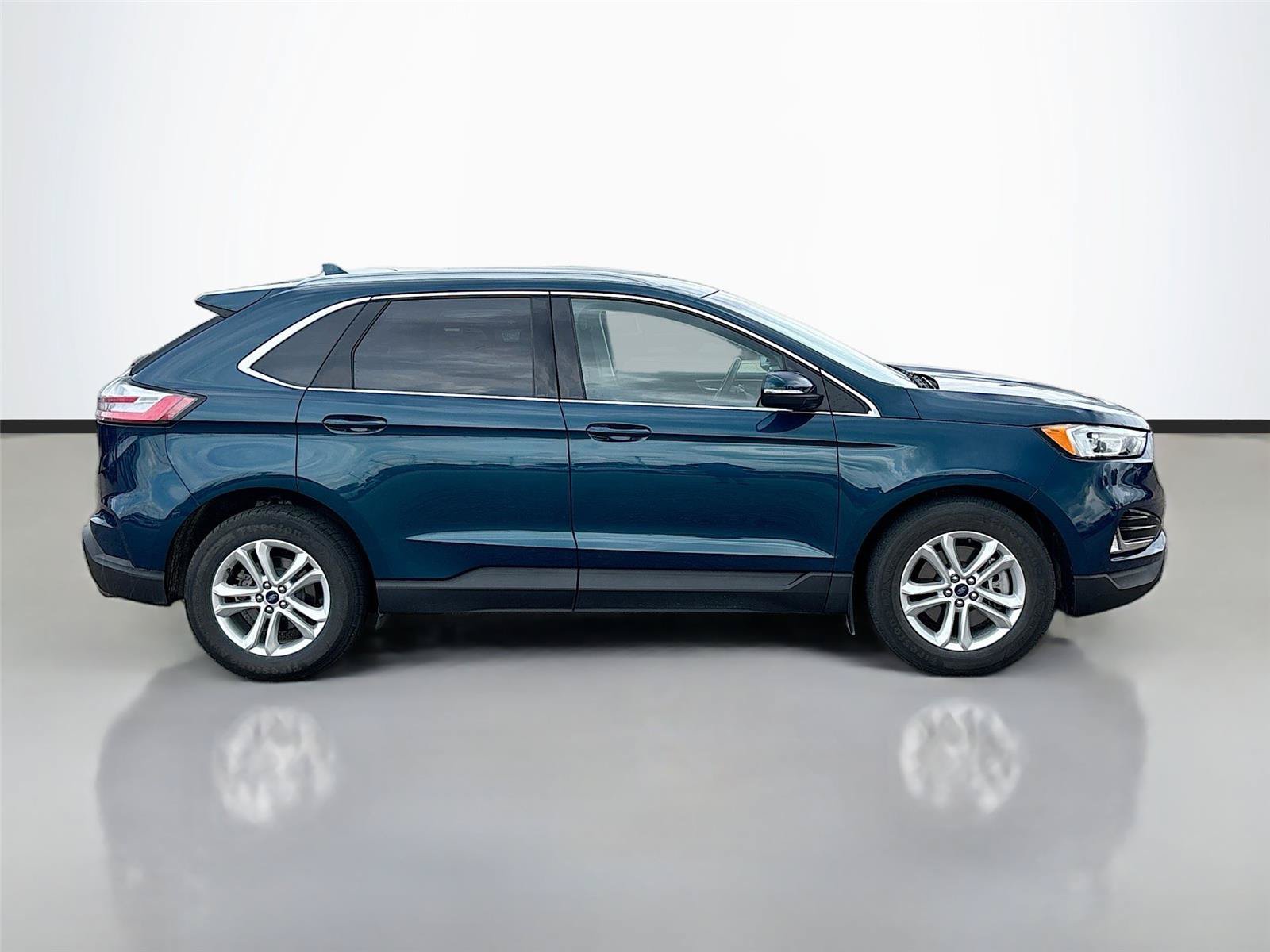Used 2020 Ford Edge SEL w/ Convenience Package AWD/4WD image 17