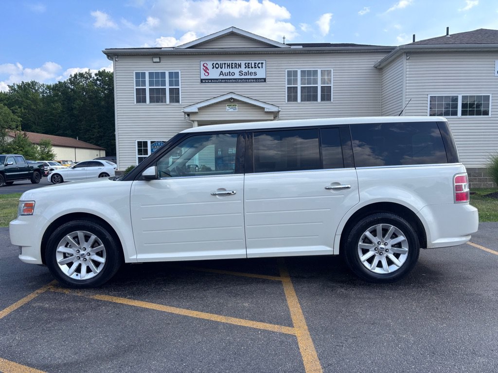 Used 2011 Ford Flex SEL AWD/4WD image 1