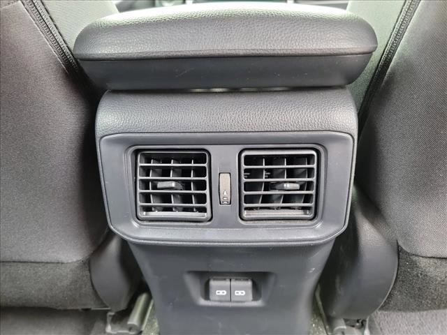 Used 2023 Toyota RAV4 SE AWD/4WD image 17