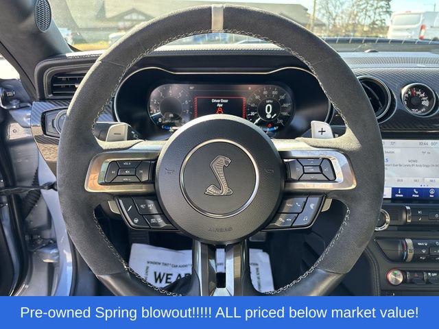 Used 2022 Ford Mustang Shelby GT500 w/ Carbon Fiber Track Pack RWD image 19