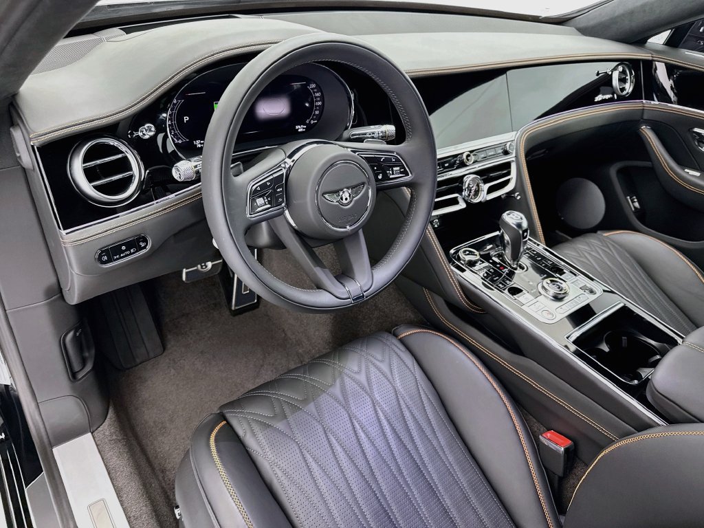 Used 2026 Bentley Flying Spur V8 AWD/4WD image 9