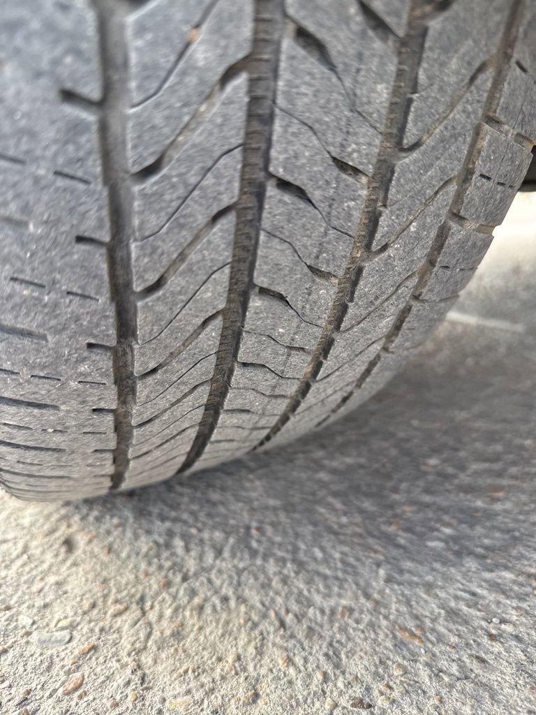 Used 2019 Dodge Grand Caravan SE w/ UConnect Hands-Free Group image 25