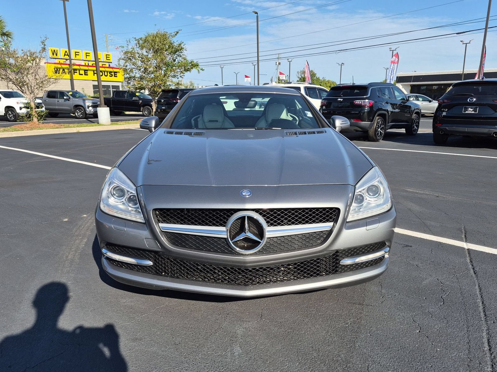 Used 2012 Mercedes-Benz SLK 350 image 2