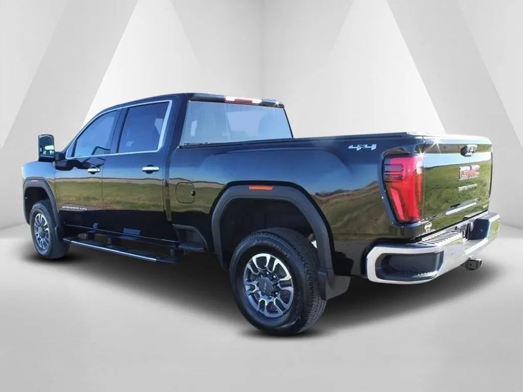 New 2026 GMC Sierra 3500 SLT AWD/4WD image 5