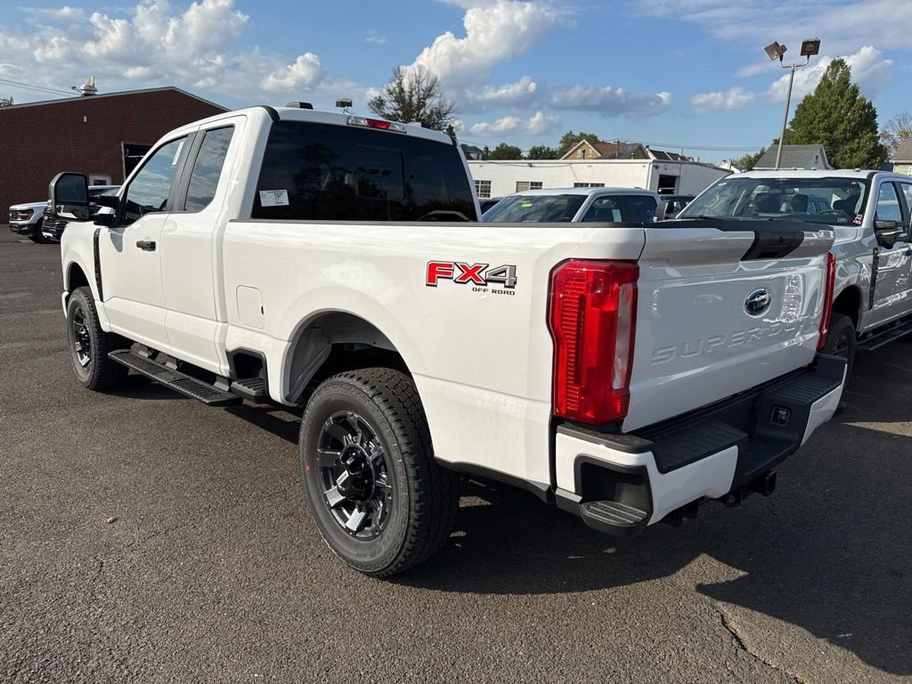 New 2026 Ford F350 XL image 4